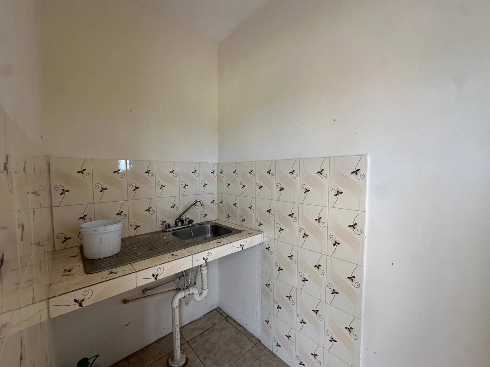 Thirteenth image of Norwood Pen in Norwood, St. James, Jamaica - property is For Sale