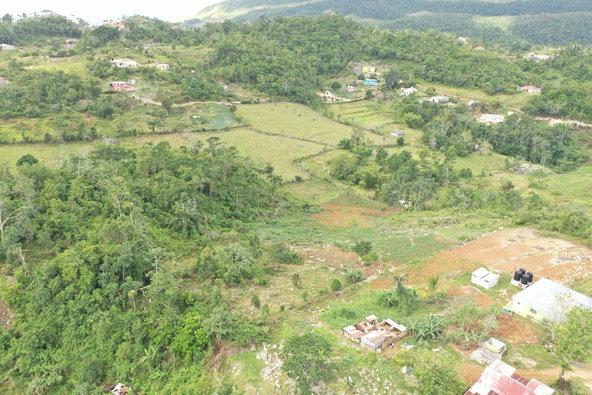 Eleventh image of Mizpah Spitzbergen in Walderston, Manchester, Jamaica - property is For Sale