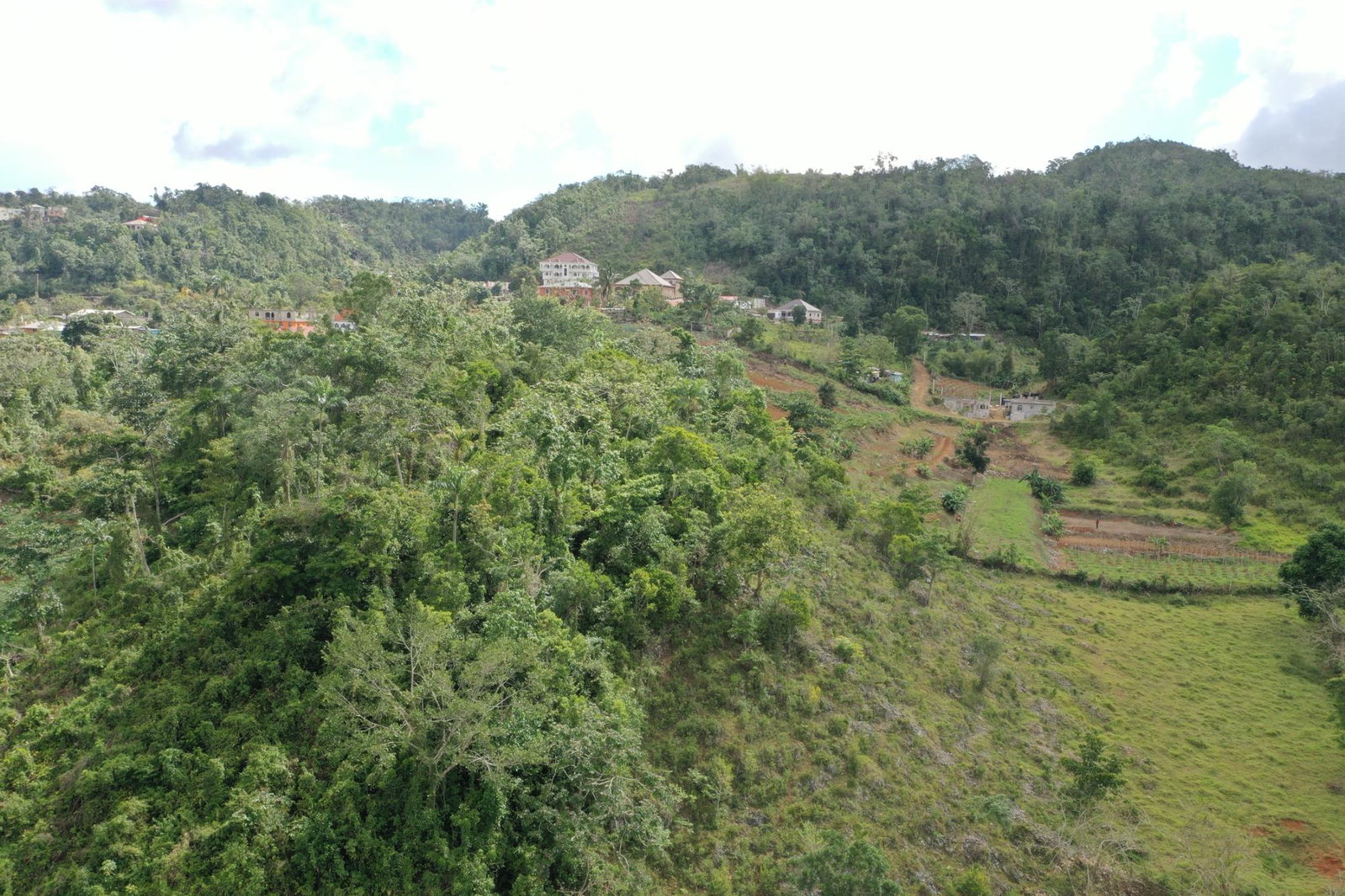 Third image of Mizpah Spitzbergen in Walderston, Manchester, Jamaica - property is For Sale