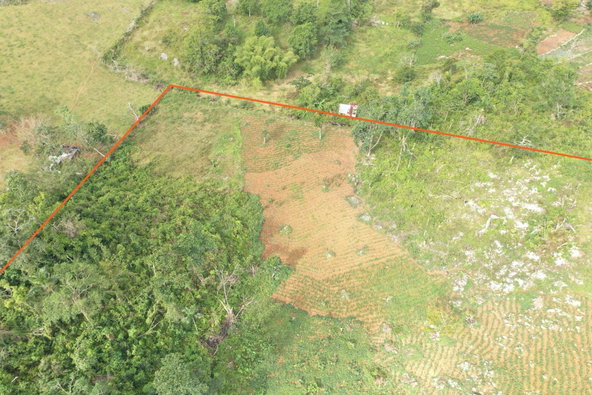 Fifth image of Mizpah Spitzbergen in Walderston, Manchester, Jamaica - property is For Sale