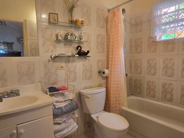 Tenth image of 112 Gemstone Close in Rio Nuevo, St. Mary, Jamaica - property is For Sale