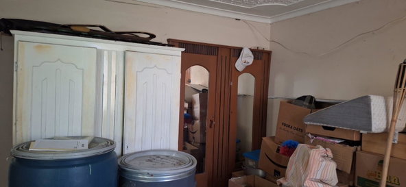 Eighth image of 32 Roehampton Drive in Kingston 19, St. Andrew, Jamaica - property is For Sale