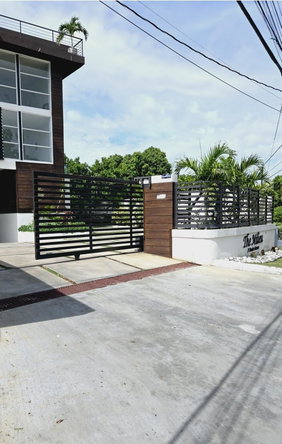 Twenty-Third image of 2-71 Border Avenue, Havendale in Kingston 19, St. Andrew, Jamaica - property is For Sale