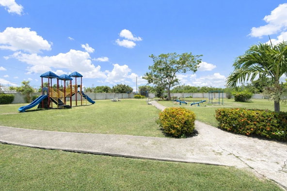 Seventh image of 334 Jacaranda Boulevard in Spanish Town, St. Catherine, Jamaica - property is For Sale