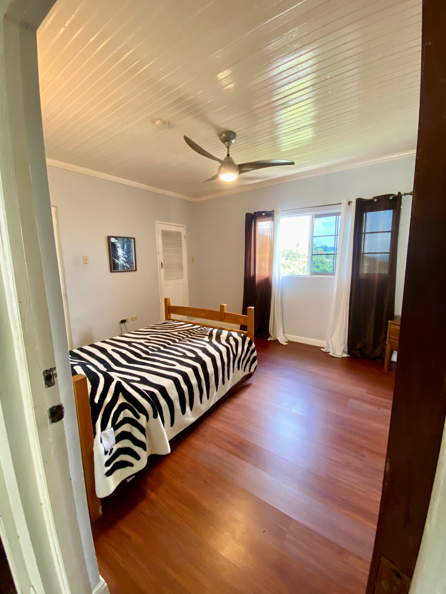 Eleventh image of 46 Sunset Boulevard, Kingsto in Kingston 8, St. Andrew, Jamaica - property is For Sale
