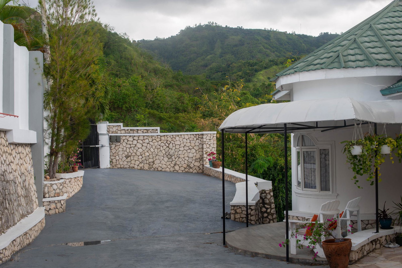Fifth image of 46 Sunset Boulevard, Kingsto in Kingston 8, St. Andrew, Jamaica - property is For Sale
