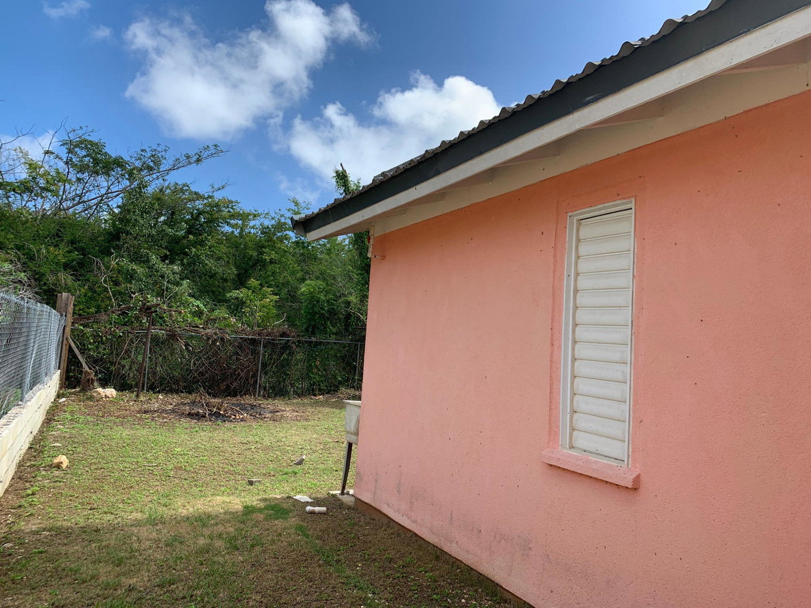 Fifth image of 318 Carlton Cres Rosevale in SPOT VALLEY, St. James, Jamaica - property is For Rent