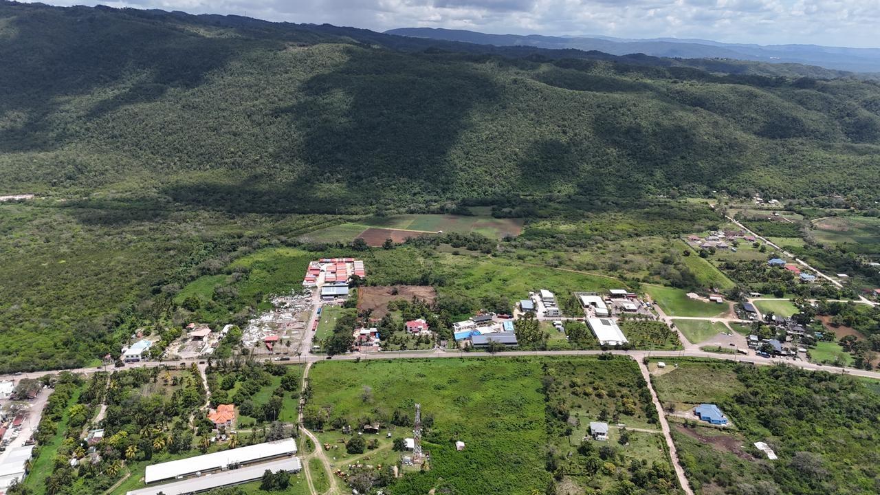 Eighth image of Lot 6, 31 Clarendon Park in May Pen, Clarendon, Jamaica - property is For Sale