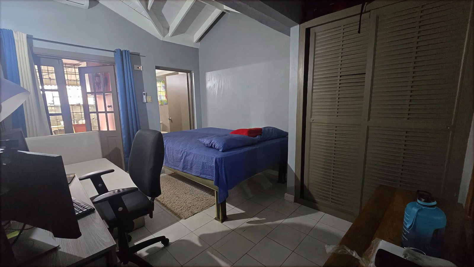 Twelfth image of 927 Fisher Crescent in Bogue Village, St. James, Jamaica - property is For Sale