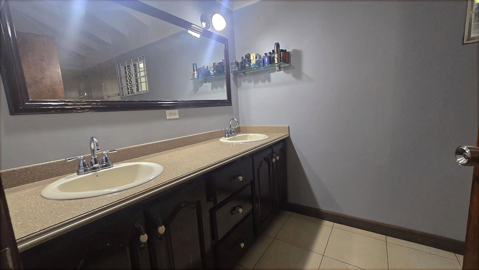 Ninth image of 927 Fisher Crescent in Bogue Village, St. James, Jamaica - property is For Sale
