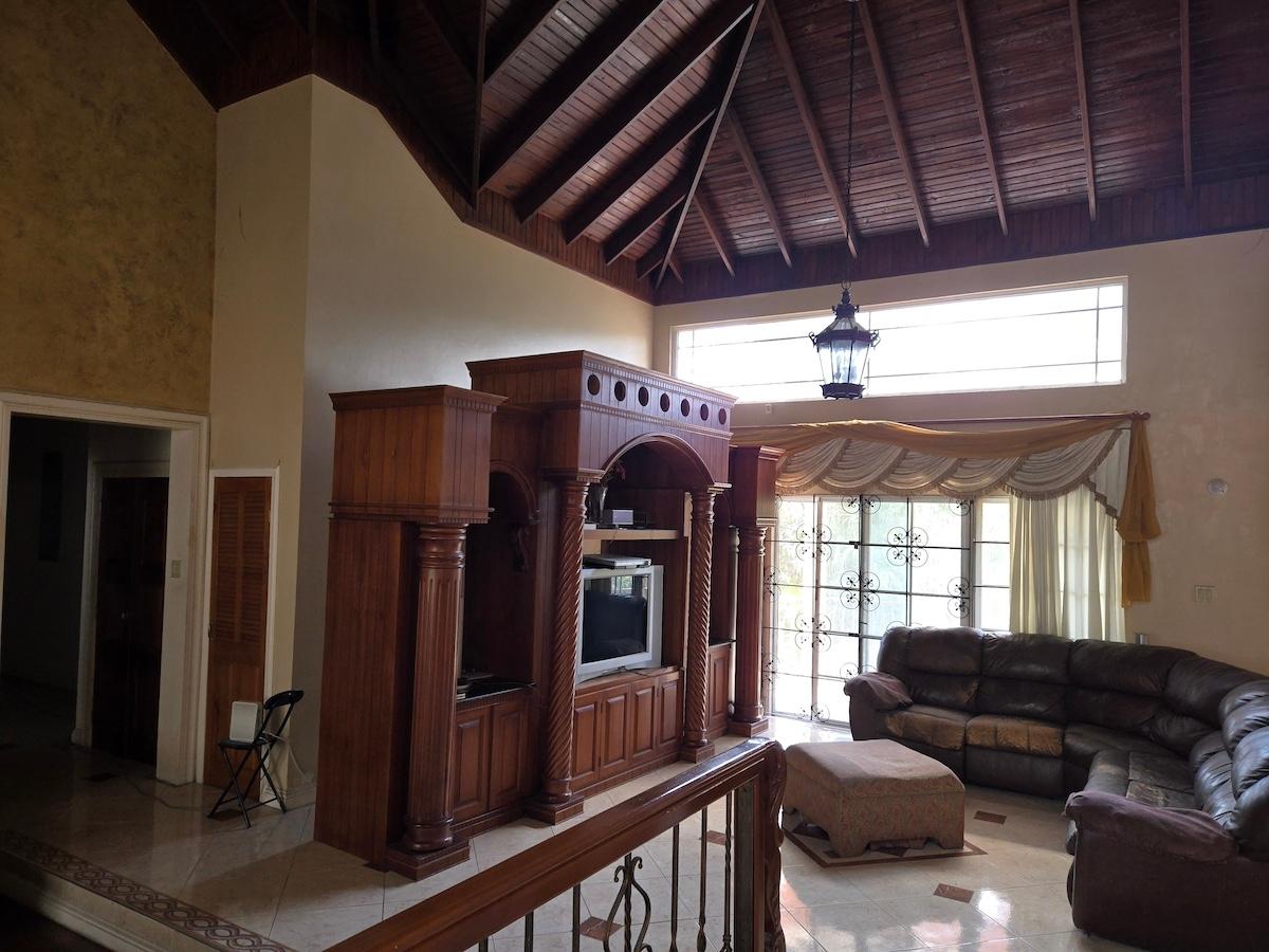 Ninth image of Fairfield, st James in Fairfield Estate, St. James, Jamaica - property is For Sale