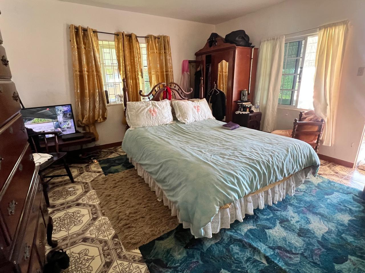 Sixth image of Hillview Close Chateau in Chateau, Clarendon, Jamaica - property is For Sale