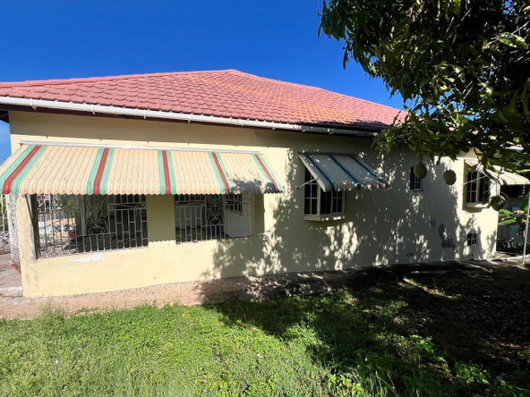 Ninth image of Hillview Close Chateau in Chateau, Clarendon, Jamaica - property is For Sale