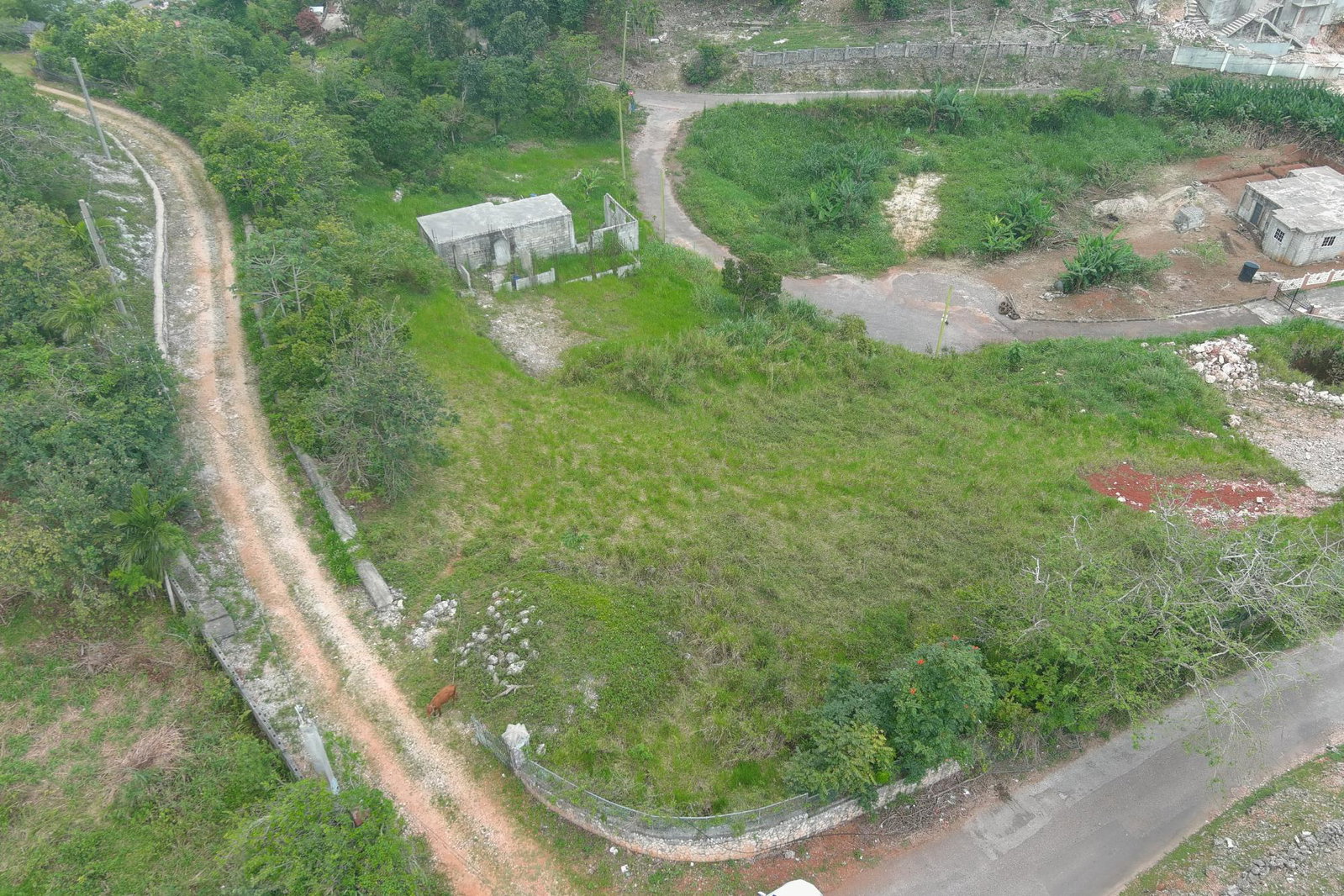 Second image of Salisbury Perth in Mandeville, Manchester, Jamaica - property is For Sale