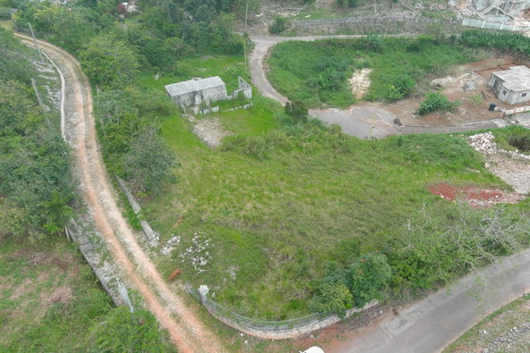 Second image of Salisbury Perth in Mandeville, Manchester, Jamaica - property is For Sale