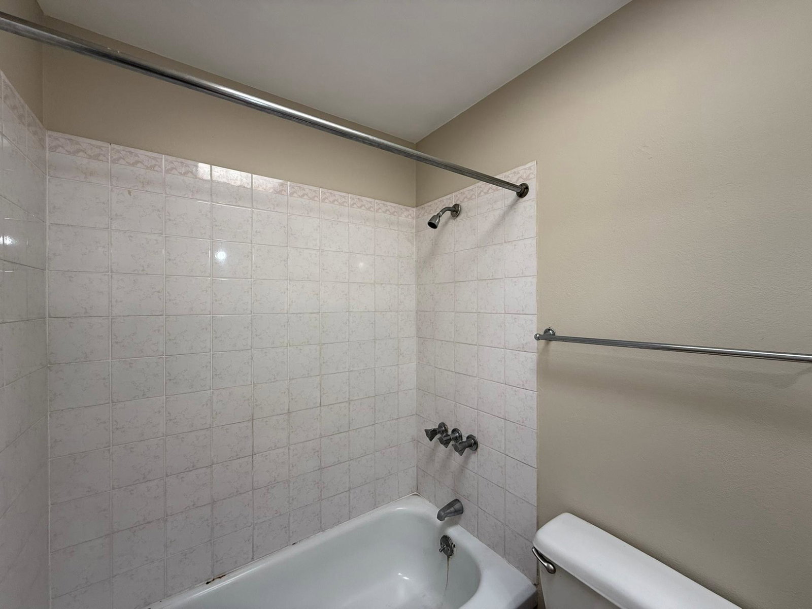 Twenty-Sixth image of 23-5 Devon Road in Kingston 10, St. Andrew, Jamaica - property is For Sale