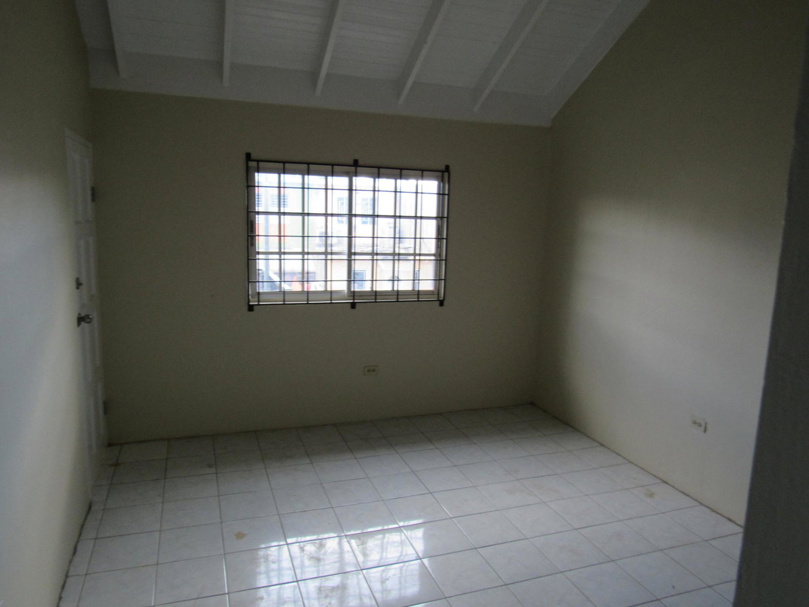 Nineteenth image of 2-635 Fort Totten Drive, Garvey in Garveymeade, St. Catherine, Jamaica - property is For Rent