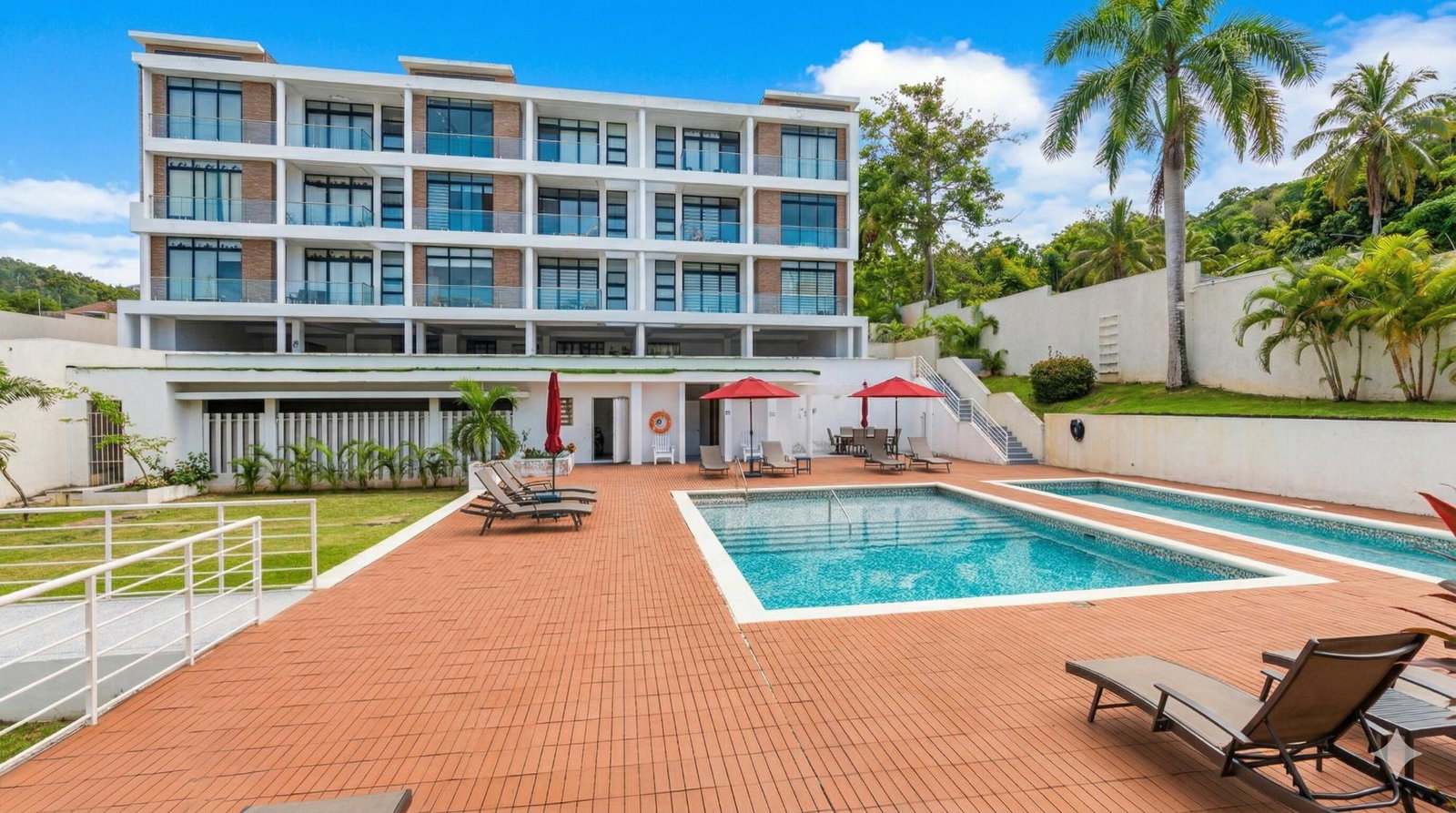 Third image of Unit 9- Paradise Bay in Reading, St. James, Jamaica - property is For Sale