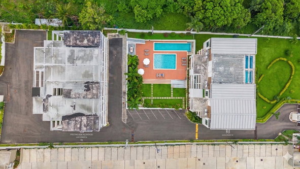 Fifth image of Unit 9- Paradise Bay in Reading, St. James, Jamaica - property is For Sale