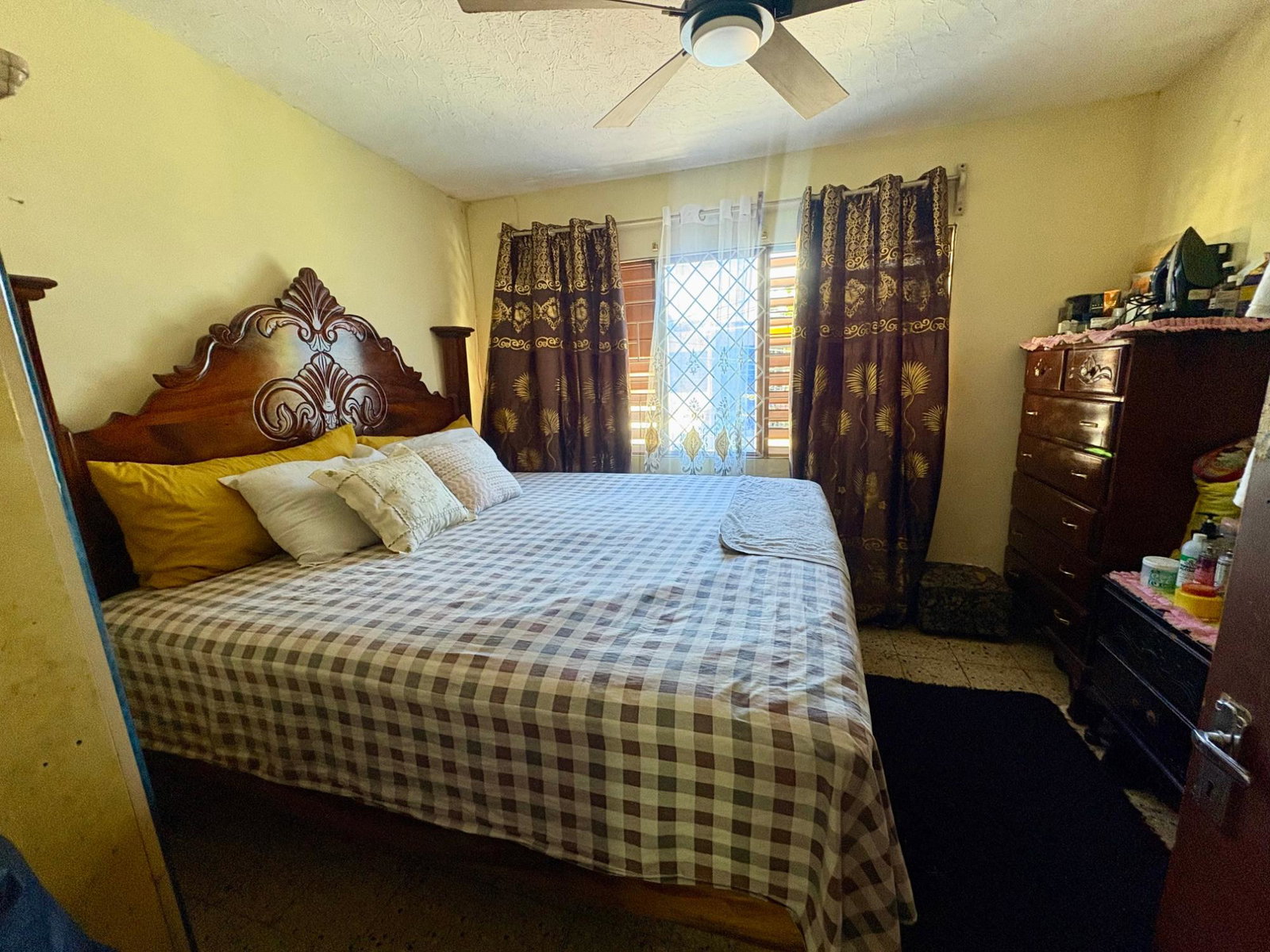 Eleventh image of 30 Ensom Close, Phase 2 in Ensom City, St. Catherine, Jamaica - property is For Sale