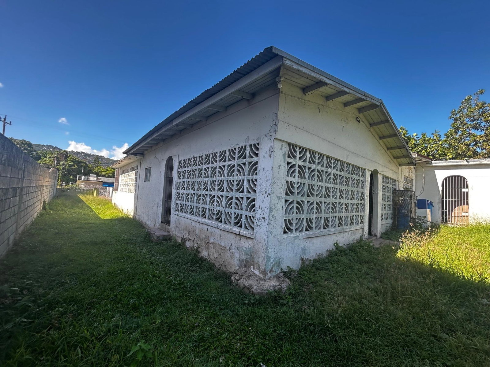 Third image of 15 Border Avenue in Kingston 19, St. Andrew, Jamaica - property is For Sale