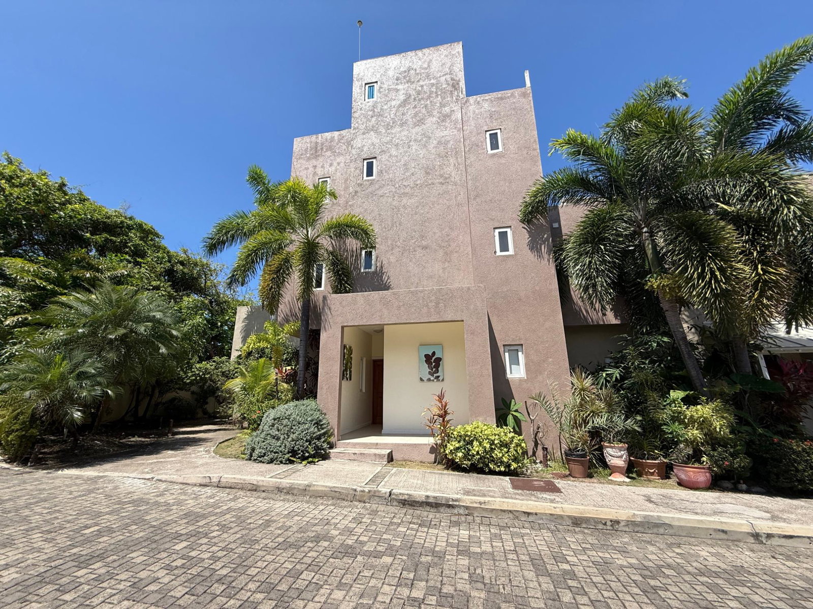 Fourth image of 7- Old Fort Village in Ocho Rios, St. Ann, Jamaica - property is For Sale