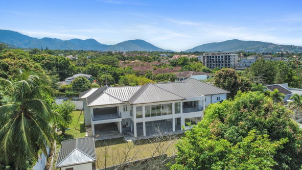 First image of 9 Jack's Hill Road in Kingston 6, St. Andrew, Jamaica - property is For Sale