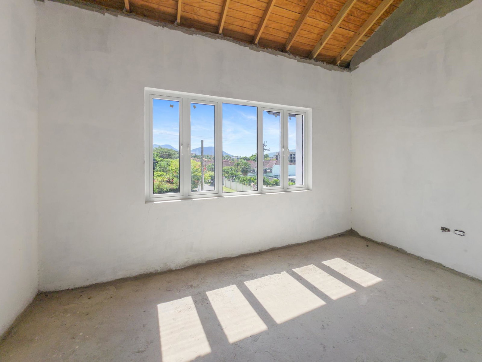 Eleventh image of 9 Jack's Hill Road in Kingston 6, St. Andrew, Jamaica - property is For Sale