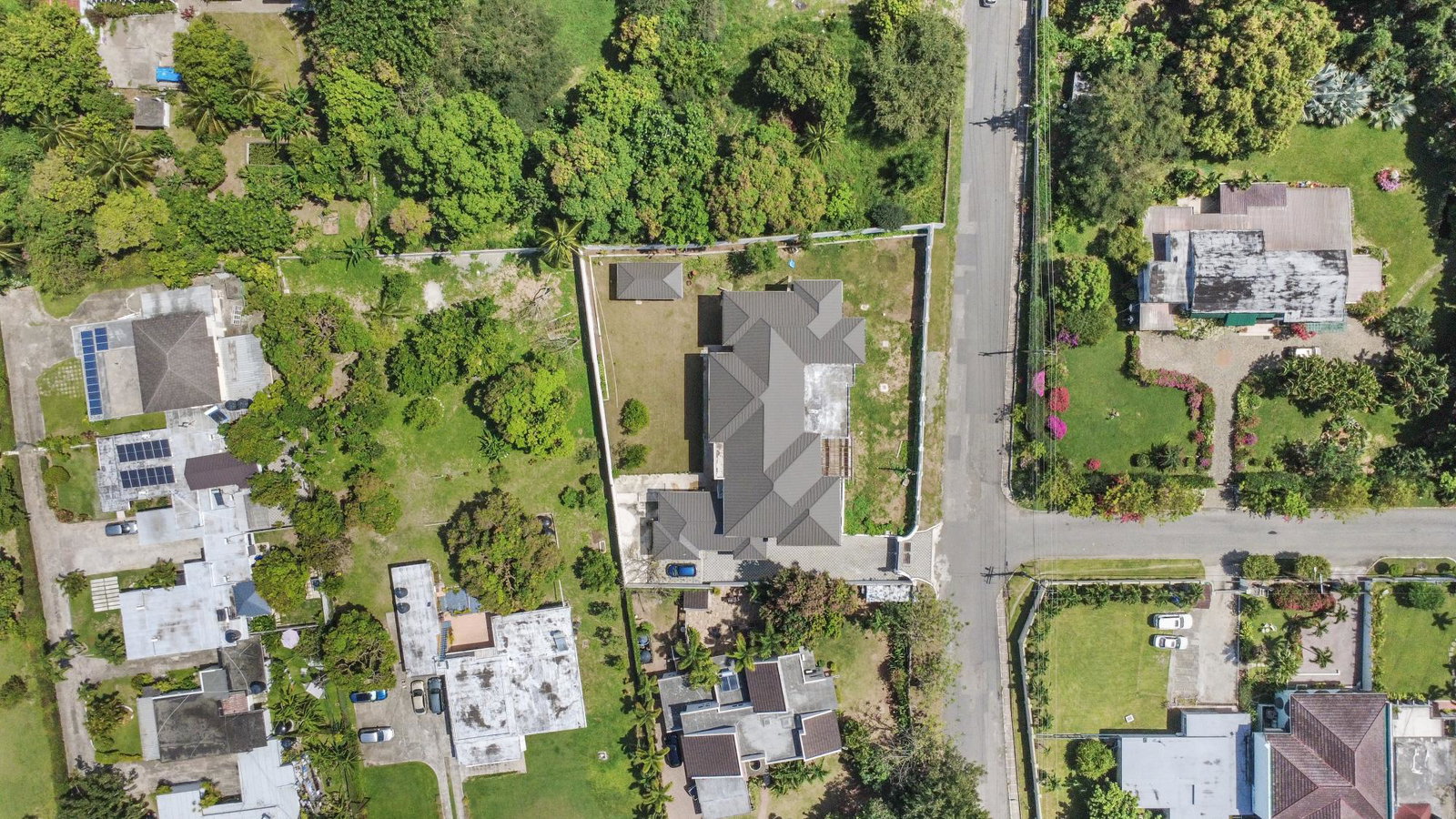 Second image of 9 Jack's Hill Road in Kingston 6, St. Andrew, Jamaica - property is For Sale
