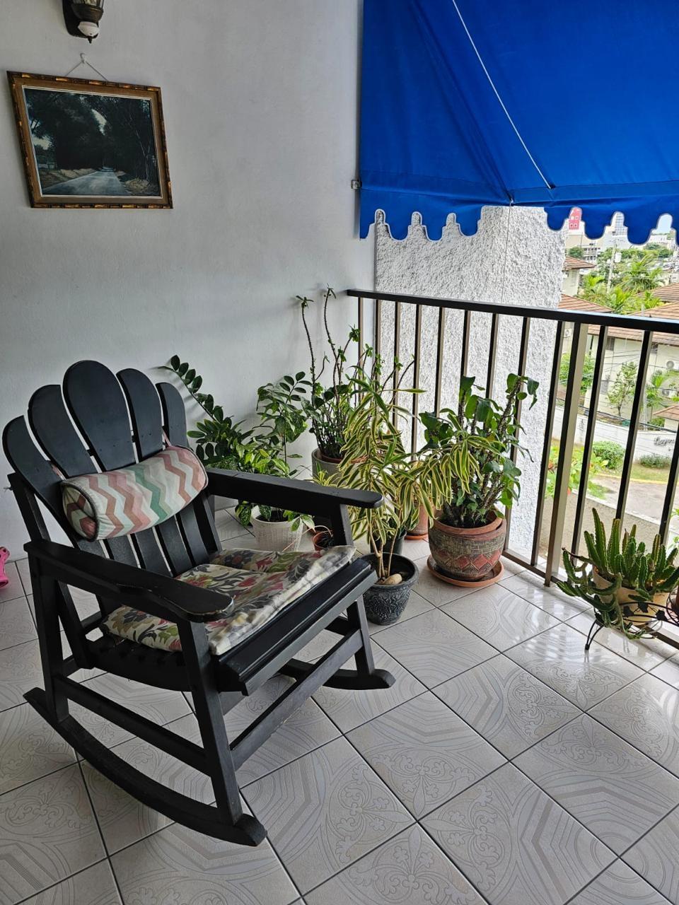 Twelfth image of 25-3 Renfrew Road in Kingston 5, St. Andrew, Jamaica - property is For Rent