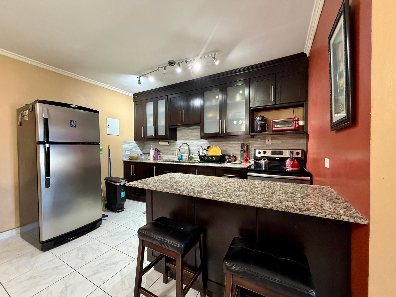 Fourth image of 25-3 Renfrew Road in Kingston 5, St. Andrew, Jamaica - property is For Rent