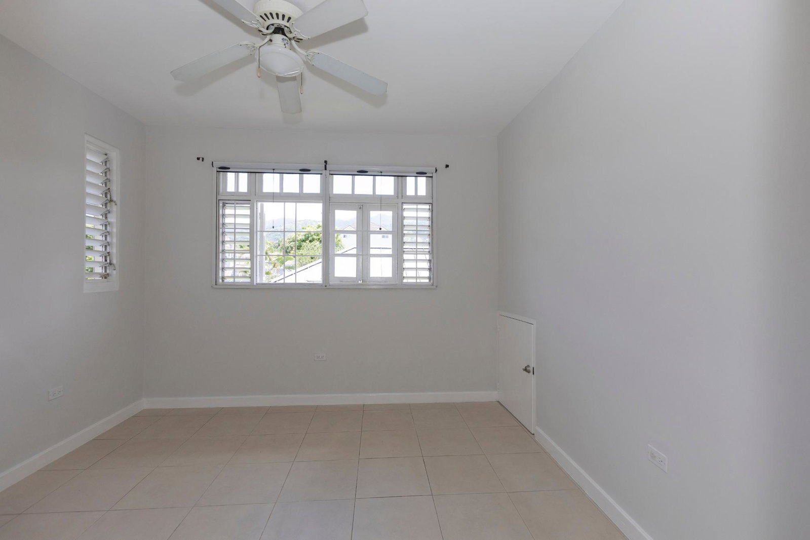 Eleventh image of 4 Mcdonald Drive in Kingston 8, St. Andrew, Jamaica - property is For Rent
