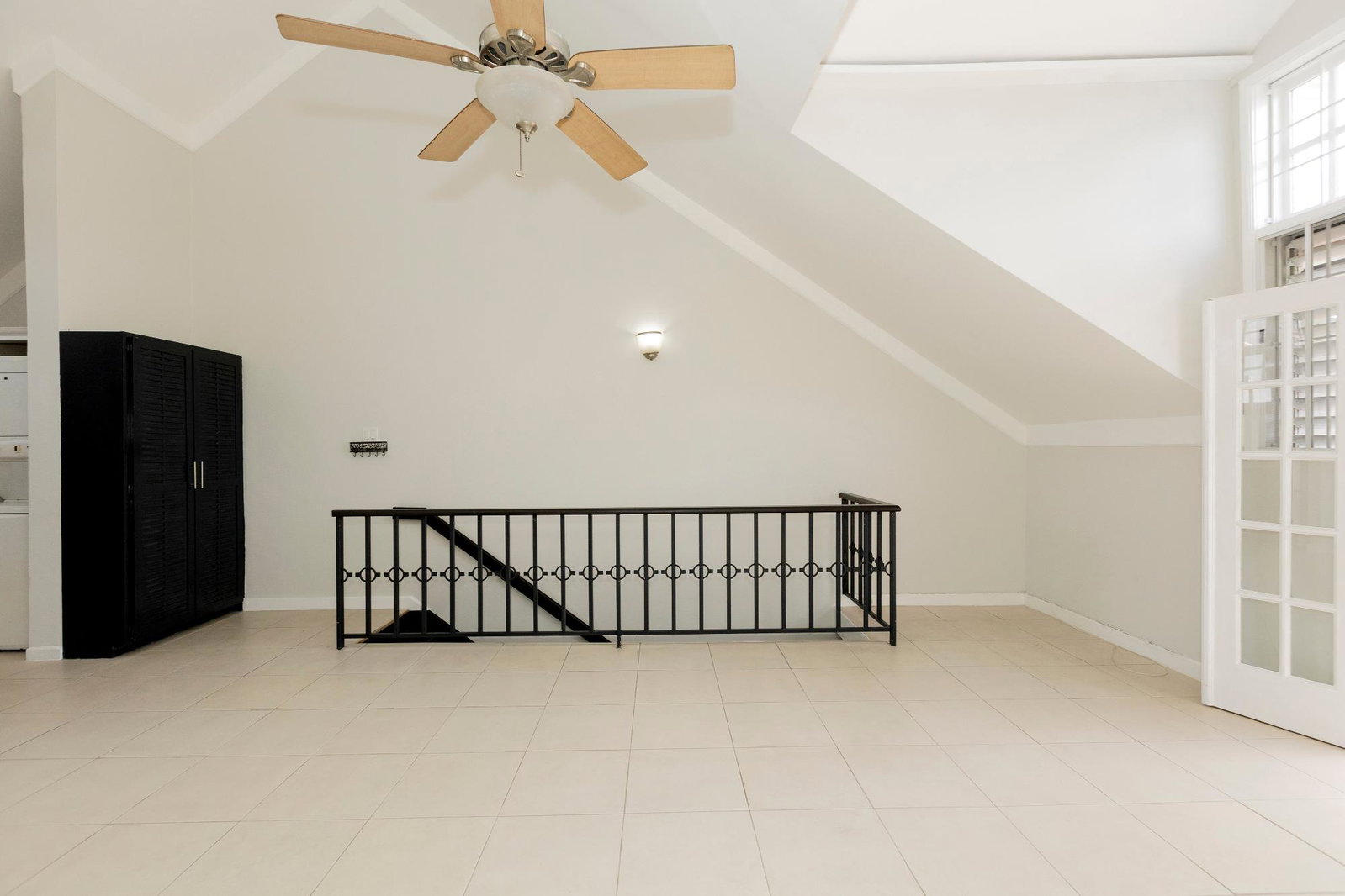 Fifth image of 4 Mcdonald Drive in Kingston 8, St. Andrew, Jamaica - property is For Rent