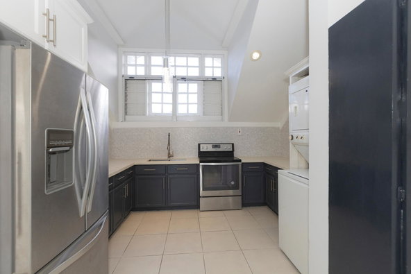 Seventh image of 4 Mcdonald Drive in Kingston 8, St. Andrew, Jamaica - property is For Rent