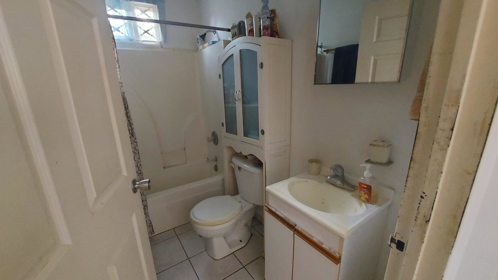 Seventh image of 177 Coconut Drive, Vineyard e in Bushy Park, St. Catherine, Jamaica - property is For Sale