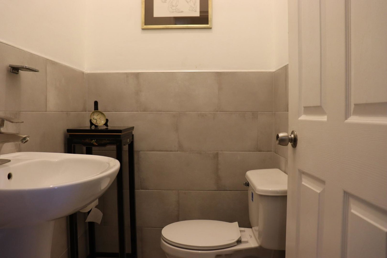 Eleventh image of 2-16 Sandhurst Crescent in Kingston 6, St. Andrew, Jamaica - property is For Sale