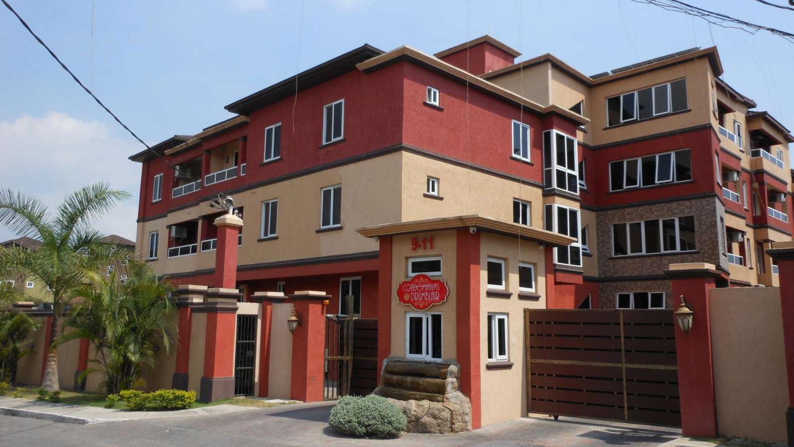 Thirteenth image of 26-9 - 11 Washington Drive in Kingston 10, St. Andrew, Jamaica - property is For Sale