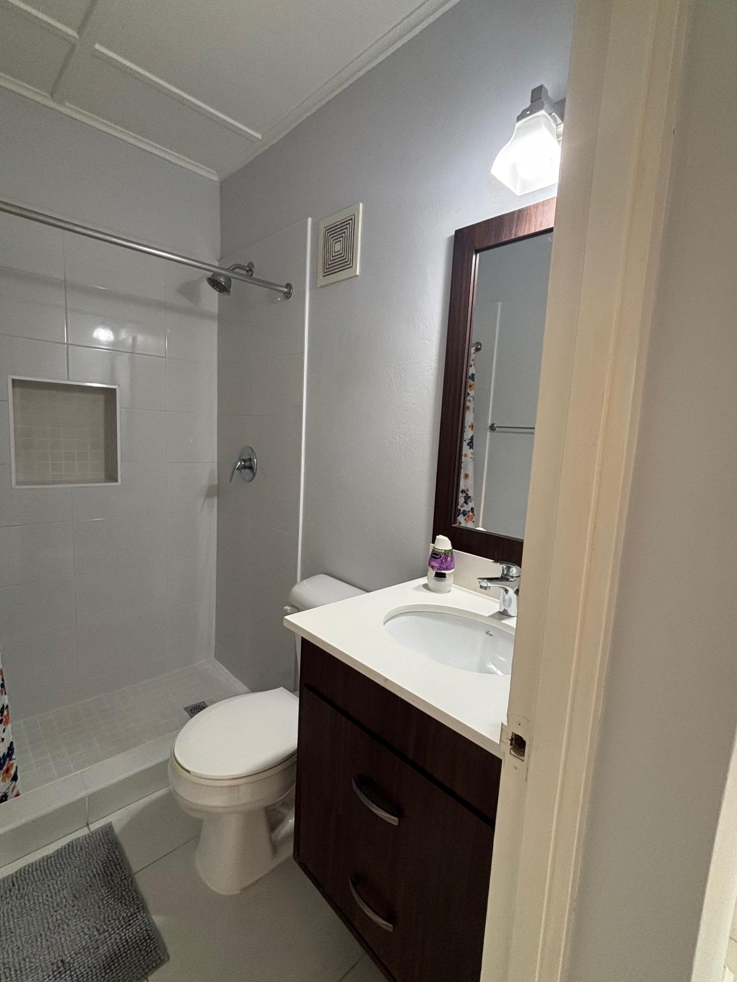 Tenth image of 318-1a Norbrook Road in Kingston 8, St. Andrew, Jamaica - property is For Rent