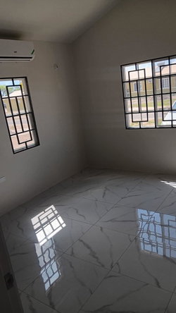 Tenth image of 976-1 Clove Avenue, Phoenix Par in Phoenix Park, St. Catherine, Jamaica - property is For Rent