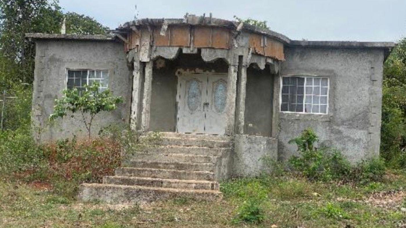 Third image of 39 Golden View in KITSON TOWN, St. Catherine, Jamaica - property is For Sale