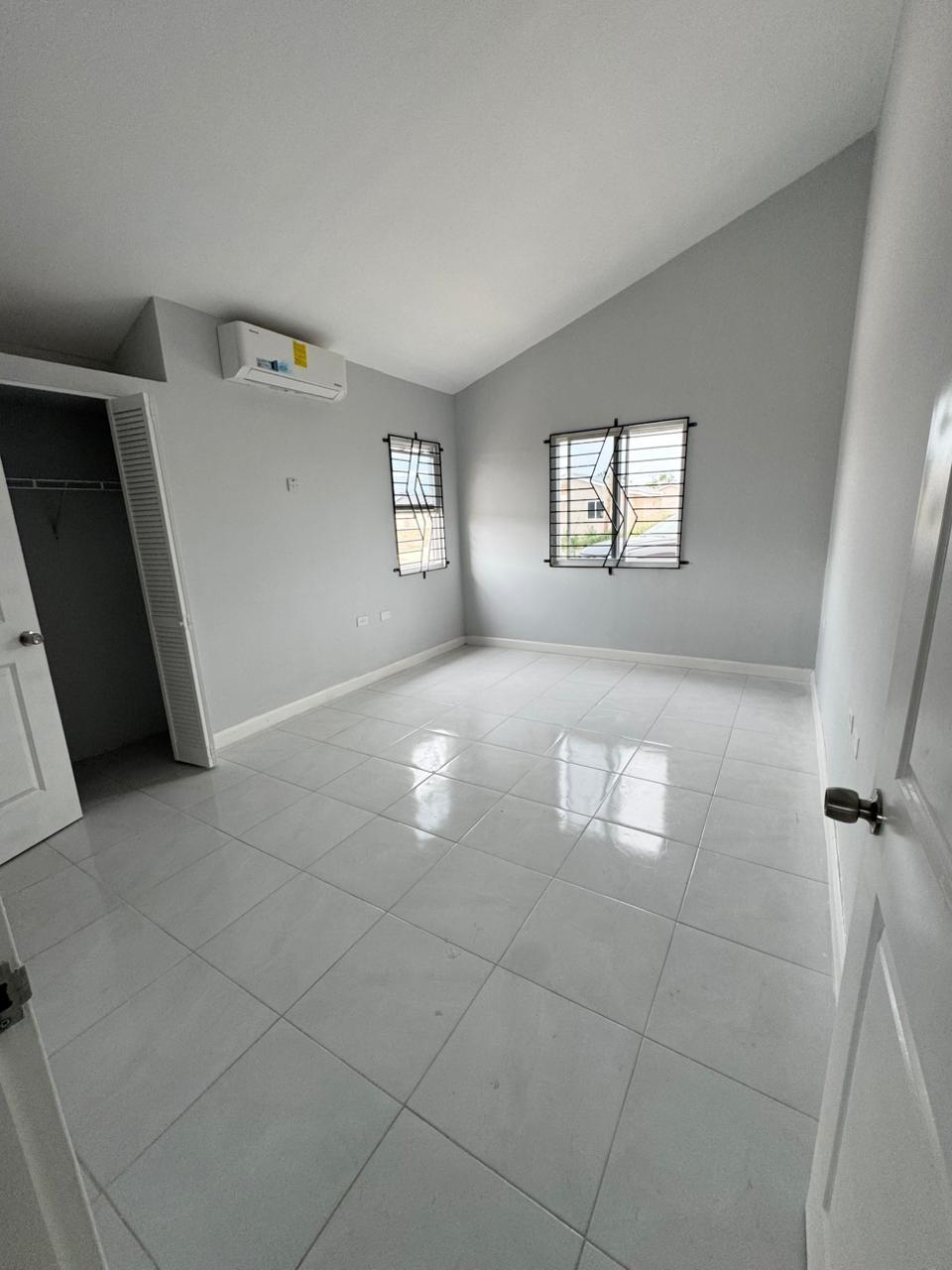 Tenth image of 270-16 Palm Crescent in Old Harbour, St. Catherine, Jamaica - property is For Rent