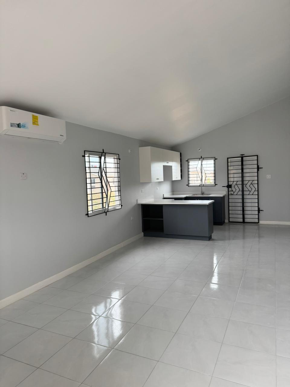 Fifth image of 270-16 Palm Crescent in Old Harbour, St. Catherine, Jamaica - property is For Rent