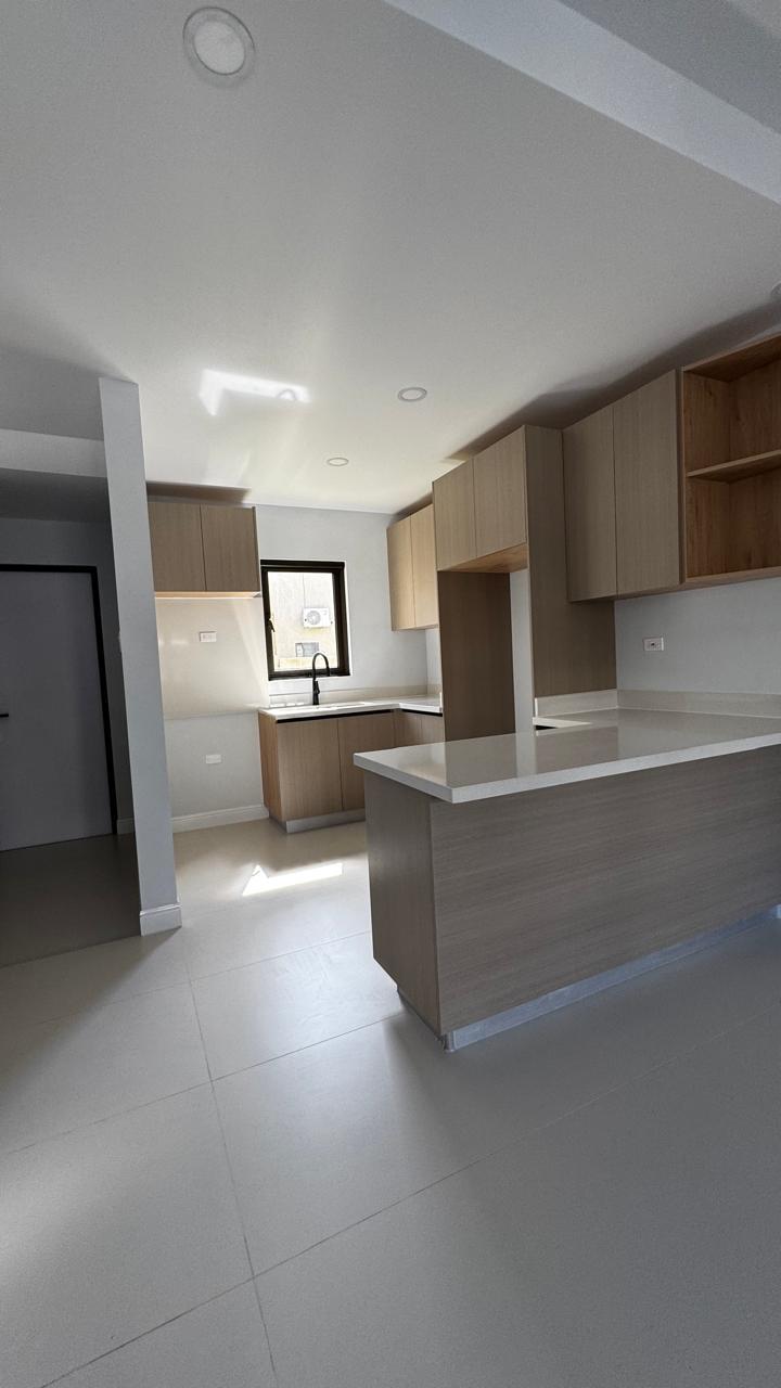 Fourth image of 271- Phase 3, Oak Estate in Bernard Lodge, St. Catherine, Jamaica - property is For Rent