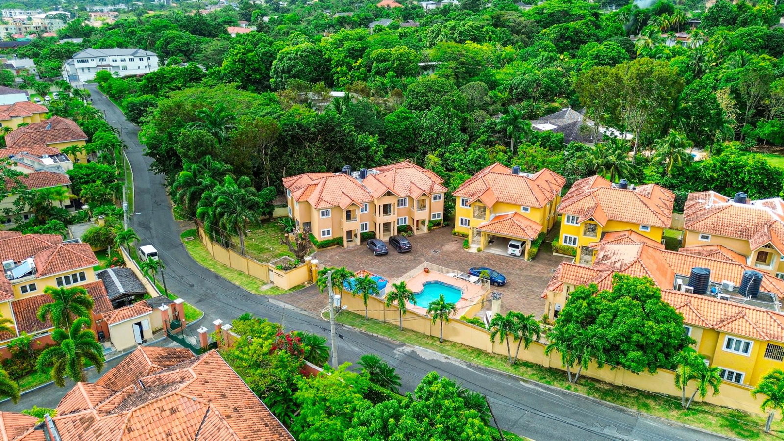 Fourteenth image of 4-12 Farringdon Drive in Kingston 6, St. Andrew, Jamaica - property is For Sale