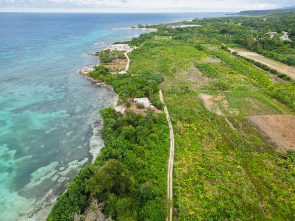 Fourth image of Braco & Lancaster in Duncans, Trelawny, Jamaica - property is For Sale