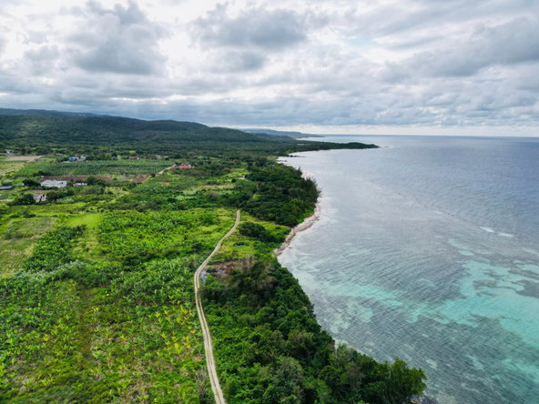 Fifth image of Braco & Lancaster in Duncans, Trelawny, Jamaica - property is For Sale