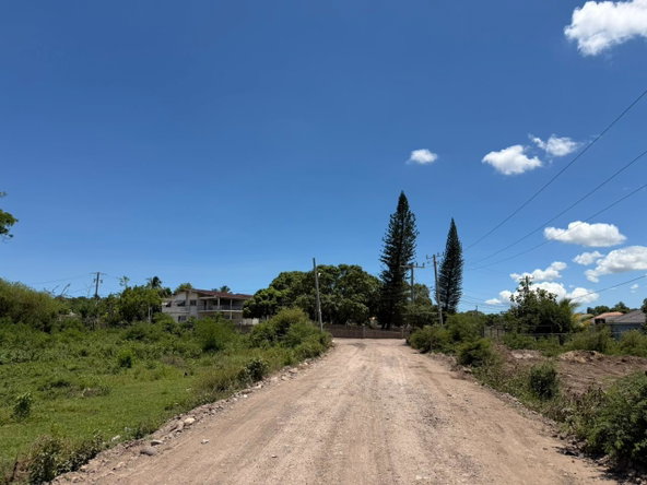 Seventh image of Chateau in May Pen, Clarendon, Jamaica - property is For Sale
