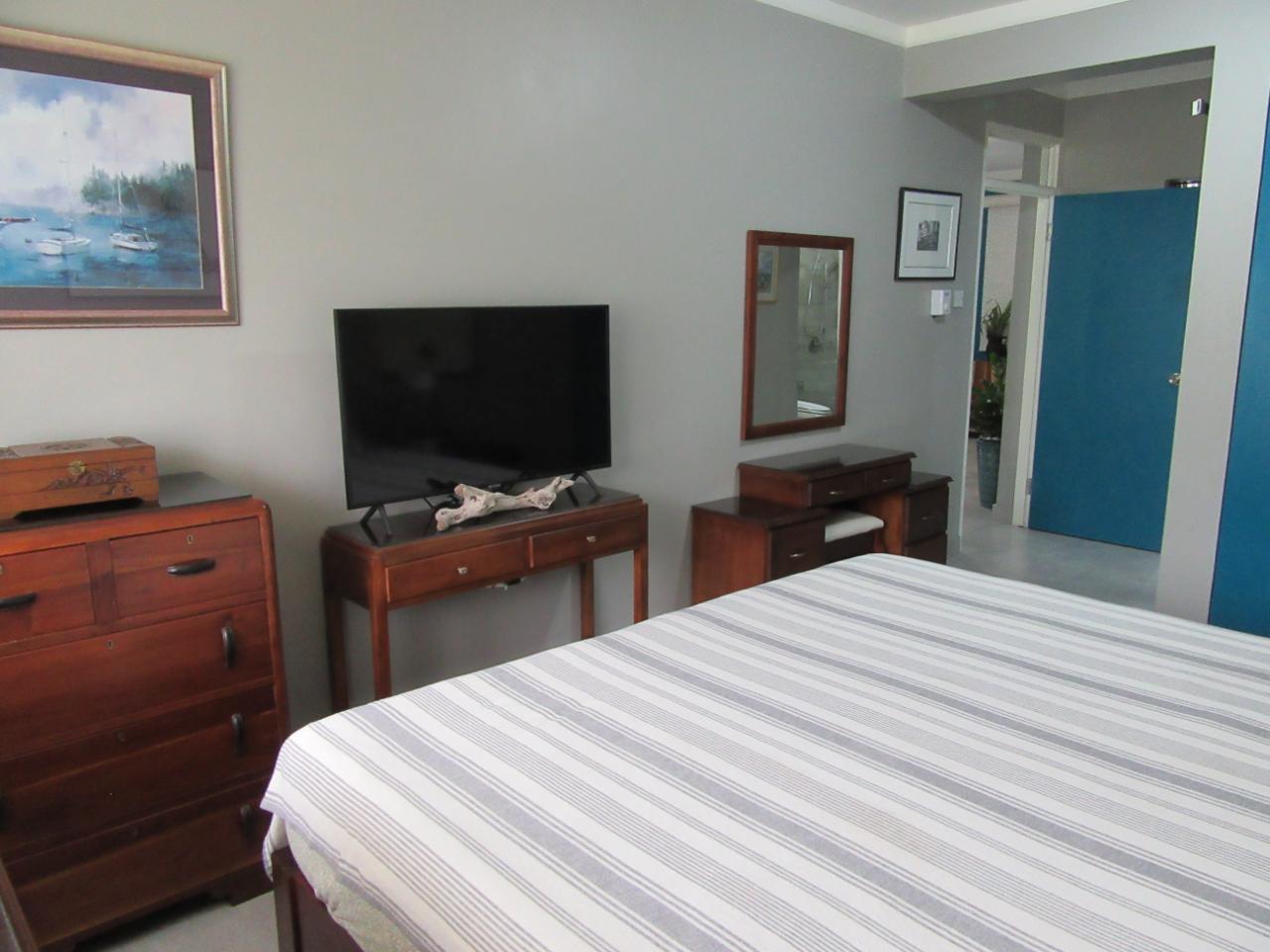 Eighteenth image of 4-3b Waterloo Avenue, Kingston in Kingston 10, St. Andrew, Jamaica - property is For Sale