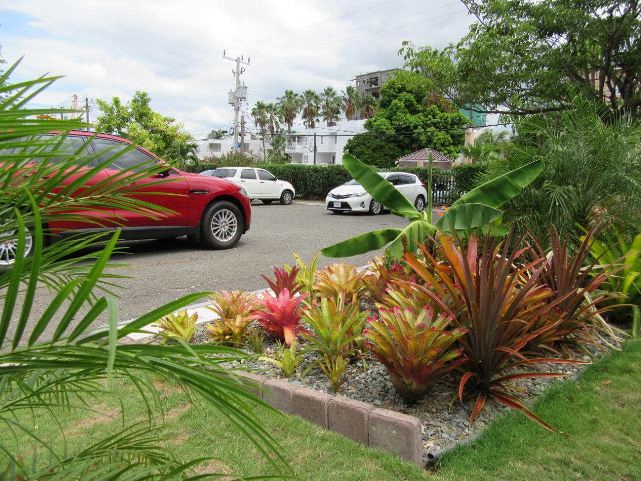 Twenty-Seventh image of 4-3b Waterloo Avenue, Kingston in Kingston 10, St. Andrew, Jamaica - property is For Sale