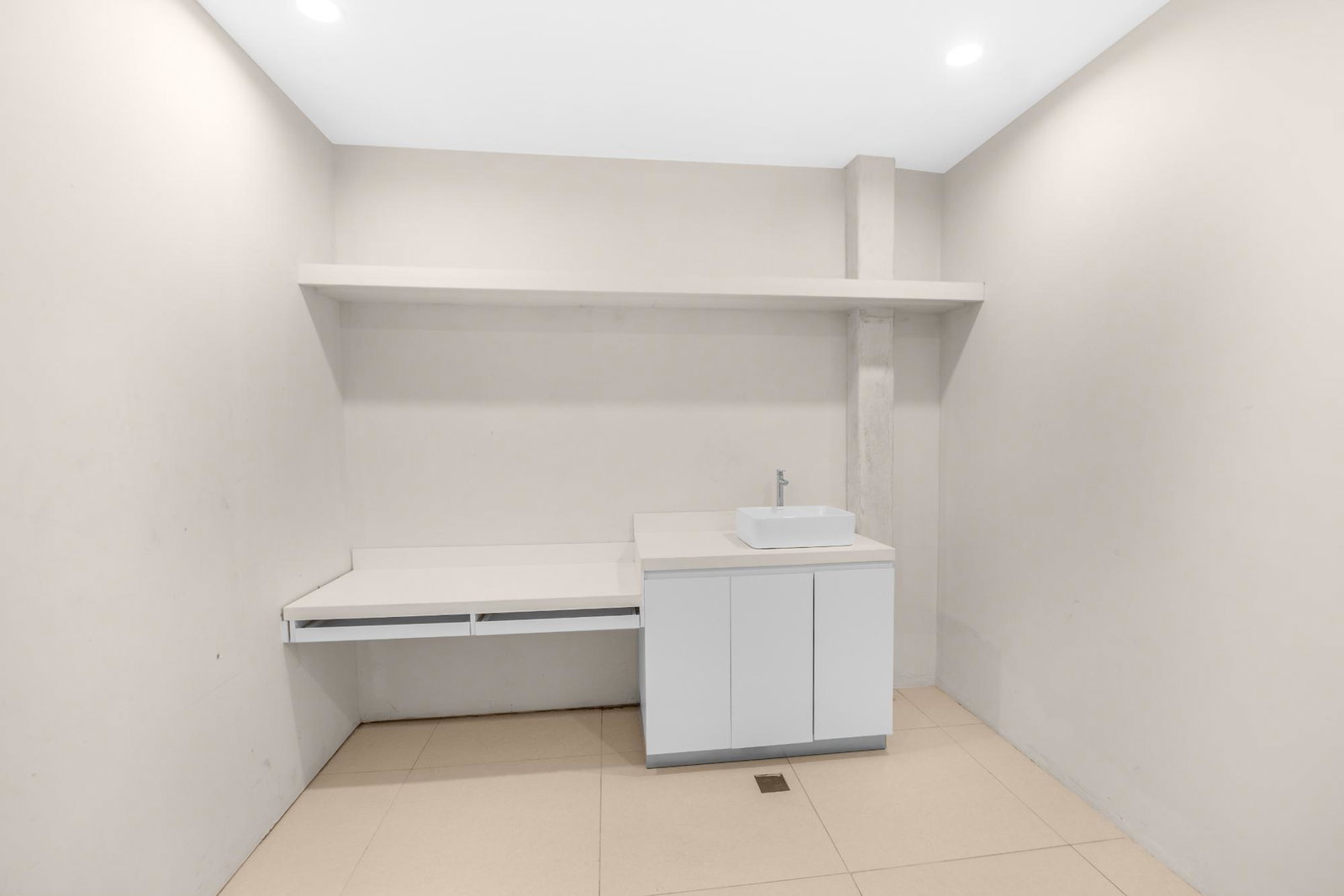 Second image of Suite 1-7 Braeton Parkway in Greater Portmore, St. Catherine, Jamaica - property is For Rent